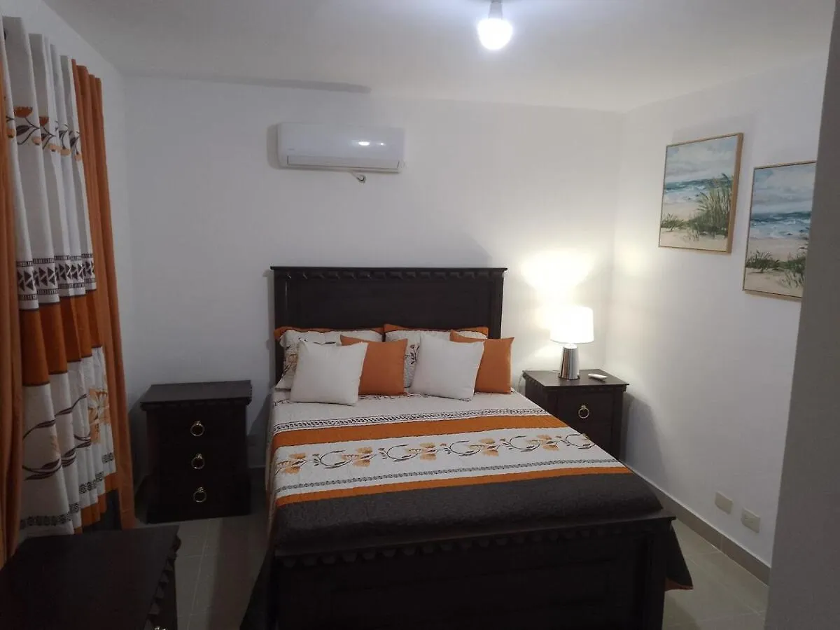 아파트 Apartamento Tipo Resort-Style Space 산티아고 데 로스 카바예로스